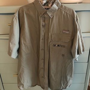 Columbia Button up
